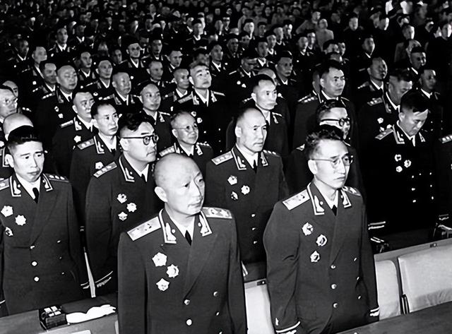 中华人民共和国1955年授衔（1955年授衔名单至今谁还在世）